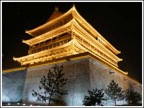 Xian, stadspoort en muren
