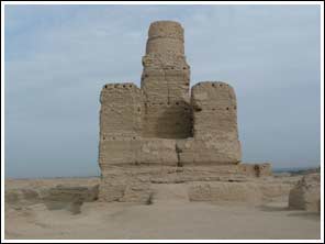 restanten van een stupa van de stad Jiaoche