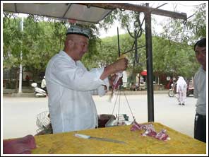 Slager in Oergoerisch dorp