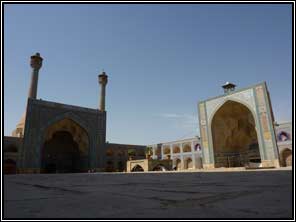 Esfahan: binnenplaats Vrijdagsmoskee