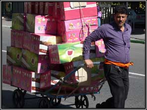 Kruijer voeren waren af en aan bij de bazar