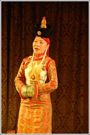 Mongools theather