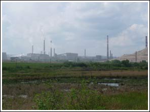 Zware industrie nabij Novosibirsk: stof en rook